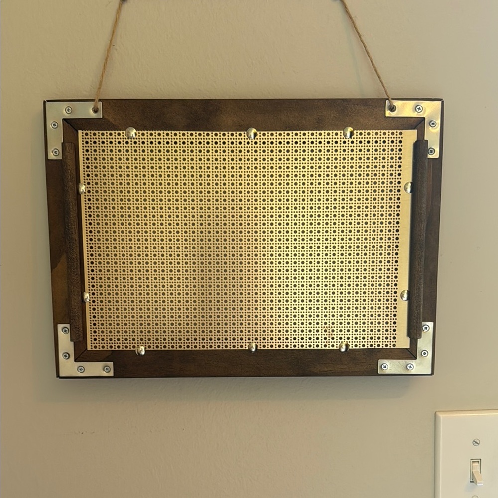 Rustic Brown Earring Holder - Picture 4 of 4